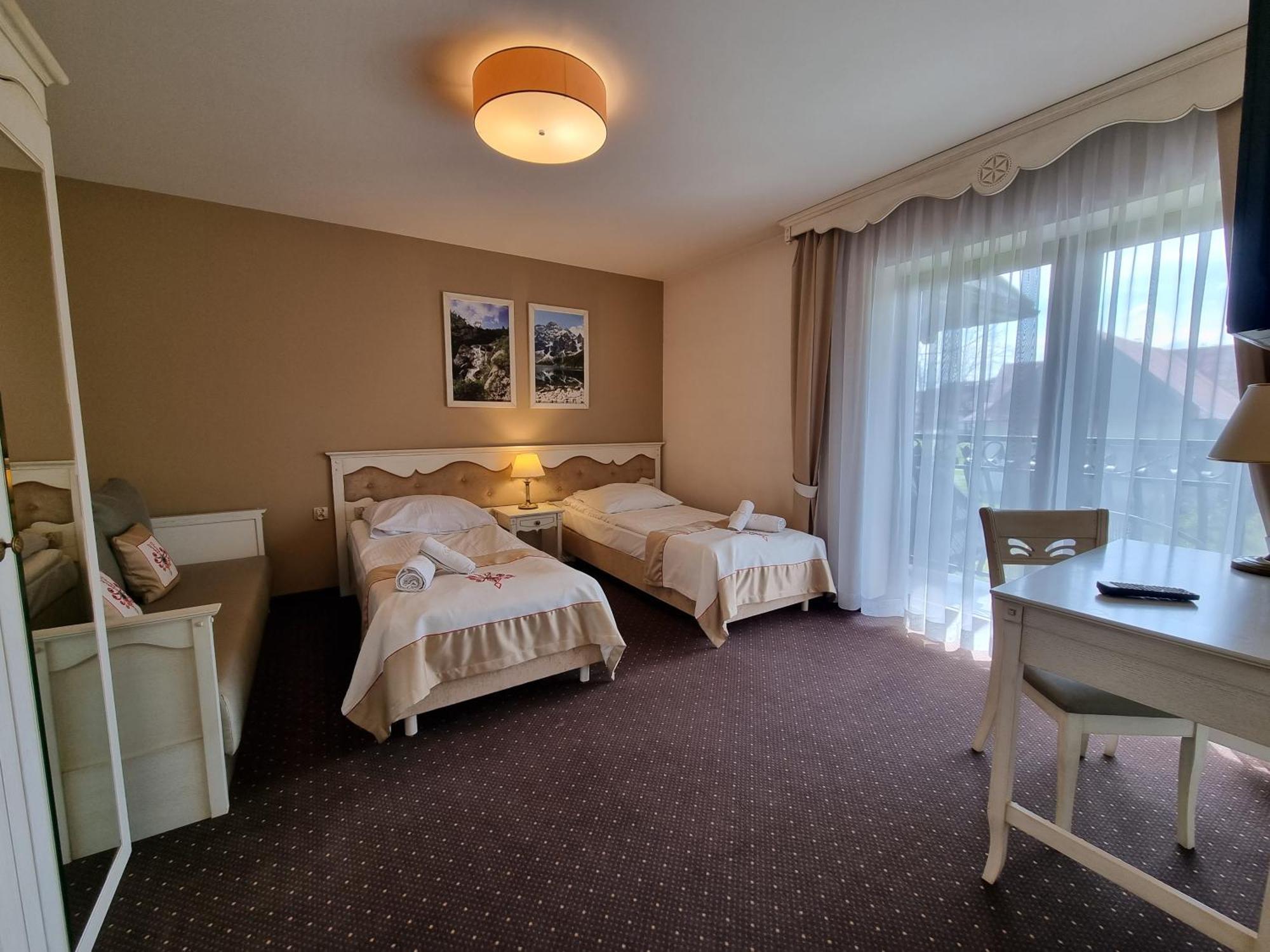 Carlina Hotel & Spa Bialka Tatrzanska Oda fotoğraf