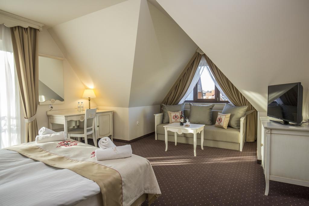 Carlina Hotel & Spa Bialka Tatrzanska Oda fotoğraf
